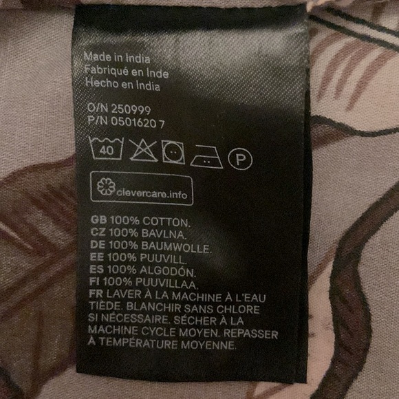 H&M short sleeved button down shirt - Picture 11 of 12